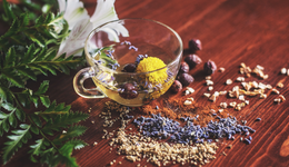 改造國(guó)民零食、添加小眾原料......品牌如何乘上零食化養(yǎng)生東風(fēng)？