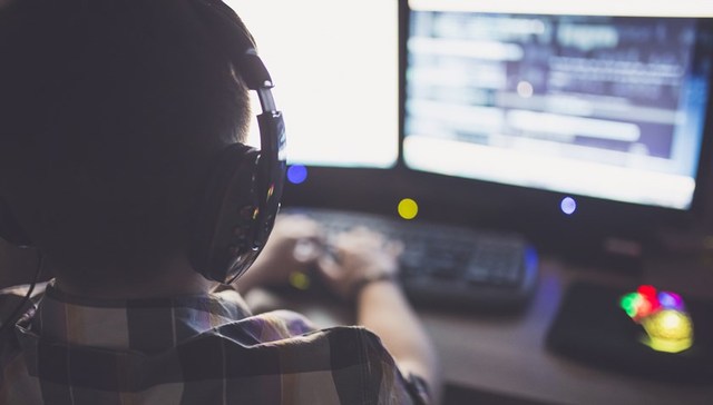 直通部委 | 未成年人网络保护条例再次公开征求意见 360手机卫士等14款App被通报