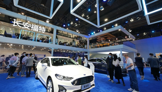 变速器顿挫、车窗升降故障、发动机漏油，长安福特多款车型质量不尽人意 | 315汽车消费报告