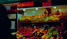 高管忙着“打嘴仗”时，生鲜电商依旧前路未卜