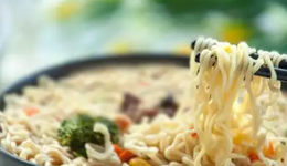 3·15晚会曝光土坑酸菜：统一却“更改声明”：只字不提供应商