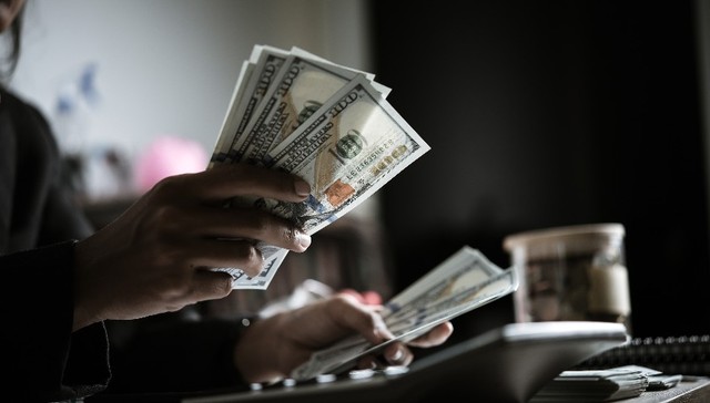 薪资指南报告发布，2022年“看涨”和“看跌”职位分别有哪些？