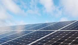 連續(xù)三年凈利下滑，阿特斯目標(biāo)價(jià)遭下調(diào)