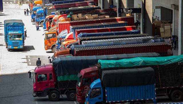 油价上涨运费不涨，个体货车司机压力更大了