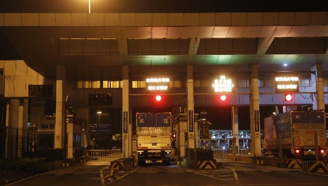 Oil price puts pressure on truckers