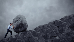 信托业历史性罚单！四川信托17名责任人被罚，实控人刘沧龙遭禁业10年