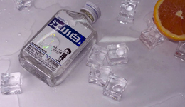 高端化和酱酒，左右江小白命运的胜负手