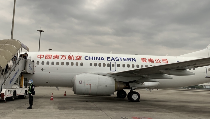 东航客机坠毁详情公布，将重点搜索飞行记录器