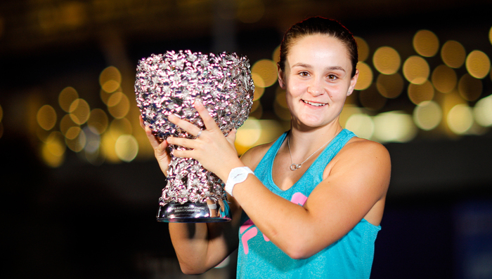 女子网球世界第一巴蒂宣布退役，25岁已三获大满贯冠军