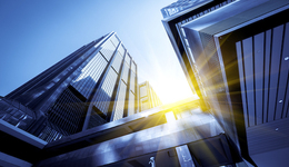 超越福耀，新晋玻璃大王是如何炼成的？