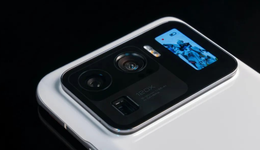 手機大賣，汽車疾進，小米百億回購不解兩難