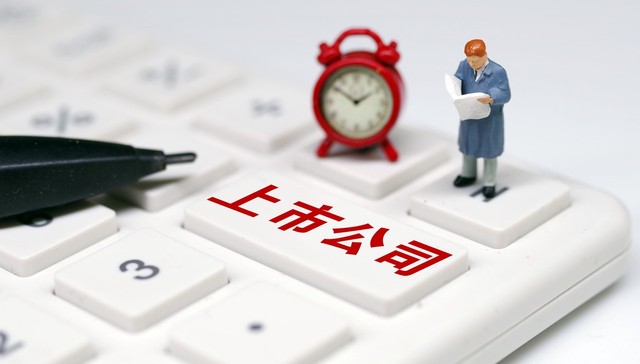 上市公司招聘集中在互联网和高精尖行业，薪资领先10%以上