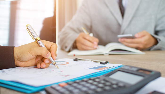 年报首次披露“涉房”业务风险，兴业银行：房地产自营业务违约率较小