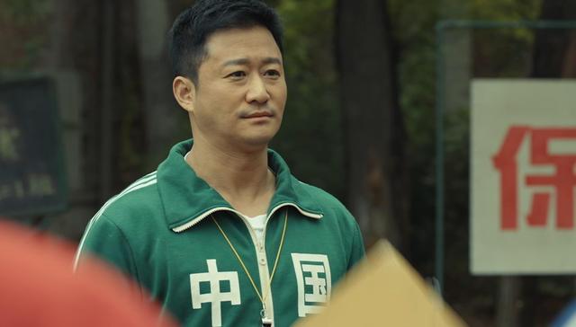 衣帽间｜这个春天，时髦人需要一套吴京同款