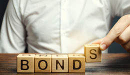 融创正式寻求一笔境内债展期，孙宏斌提供个人担保