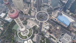 致上海的每個(gè)人：團(tuán)結(jié)起來(lái)，堅(jiān)定信心，務(wù)求必勝！