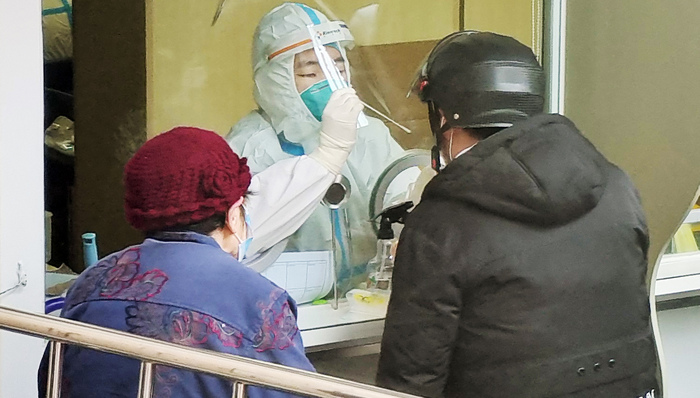 上海,核酸,筛查,浦东,浦西,机场,货运,火车,疫情