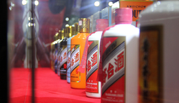 新App“i茅台”发布，股价却继续回调，估值跌破近三年平均水平的茅台怎么了