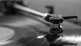 腾讯音乐：用钱能解决的问题，终于变成大问题