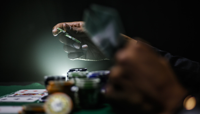 大幅亏损,现金流,社区团购