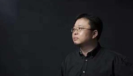 羅永浩不下牌桌