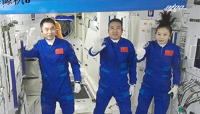 【图集】神州十三“回家”倒计时，“三人组”进入返回准备阶段