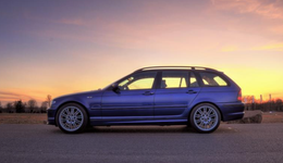 跑步?jīng)_刺港交所的零跑能否“領(lǐng)跑”？