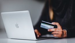 行业呈现头部效应，中小企业需要减负减压