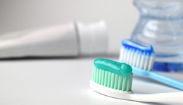 “牙膏第一股”两面针去年净利降85%：主业仅盈利170万，炒股亏了2100万