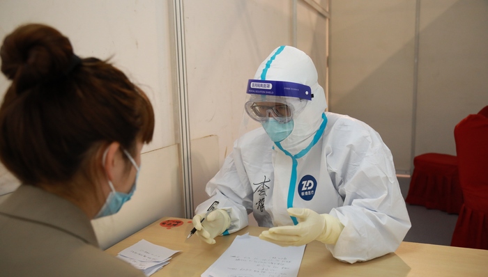 上海疫情，疫情防控，隔离点，仁济医院,世博展览馆,专病门诊