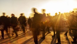 地方新聞精選 | 武漢市去年新增120余萬人 雄安首個城市綜合體具備辦公條件