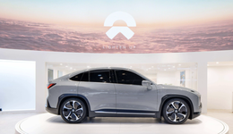 蔚來可能不知道手機行業(yè)的水深火熱