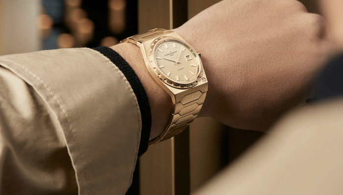 百达翡丽流露复古韵味，江诗丹顿探索优雅运动风尚｜新表速览