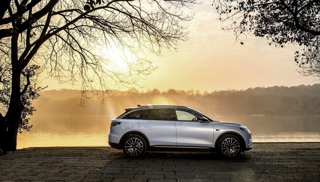 造车新势力格局生变：头部阵营松动，“五虎”取代“三强”