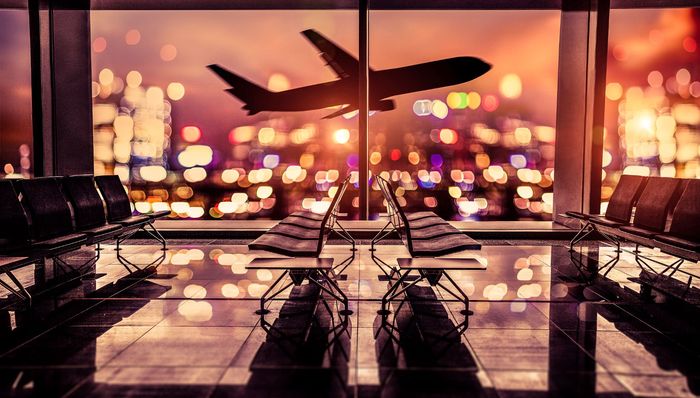 航空港、铁路仍正常运转：过站旅客眼中上海的秩序与温度｜上海战疫