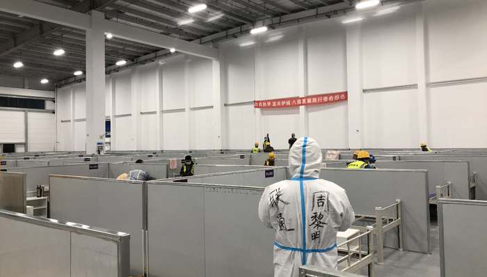 逆行而上，夜以继日，方舱医院的通信网络是怎么建立起来的？｜上海战疫