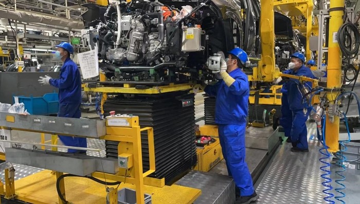 4000余名员工闭环管理，发动机生产照常，上汽乘用车临港基地是如何做到正常运转的| 上海战疫