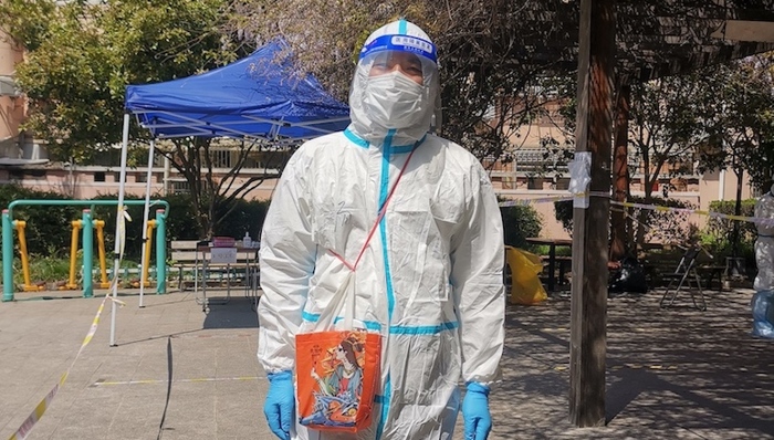 梅陇七村，配药,跑腿,普陀,燃气,检修工,上海,疫情,老年人