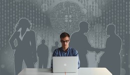 如何以内部转岗应对人才稀缺？