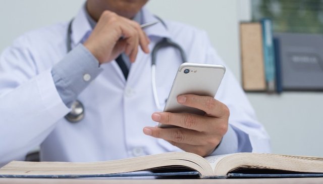 华医网，掌上华医，数字医学教育，医护继续教育，