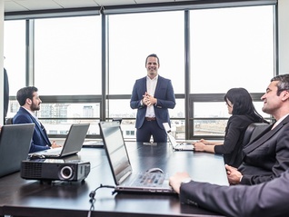 管理者应该让员工自主选择工作内容吗？