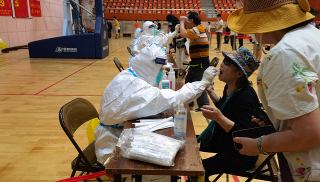 广州,停课,疫情,方舱医院