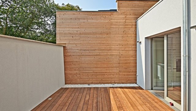 美新科技，森泰股份，塑木材料，境外销售，创业板定位