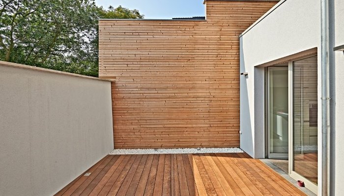 美新科技，森泰股份，塑木材料，境外销售，创业板定位