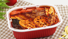 狂奔與內(nèi)卷并存，自嗨鍋、莫小仙們?nèi)绾螌ふ摇捌凭种馈保? class=