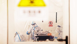 【圖集】技術(shù)助力抗疫：無(wú)人車(chē)配送物資，“火眼”實(shí)驗(yàn)室日檢測(cè)通量可達(dá)10萬(wàn)單管丨上海戰(zhàn)疫