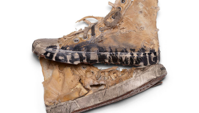 巴黎世家不想止步老爹鞋