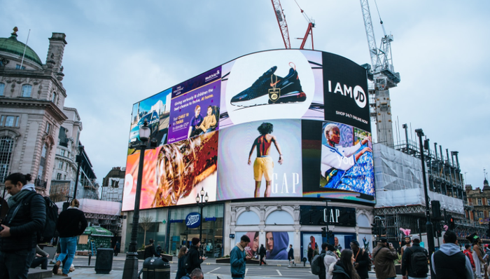 户外广告,科技行业,营销