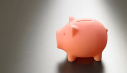 寧波銀行零售攬存能力仍顯羸弱，新增逾期增加，逐年加大核銷力度