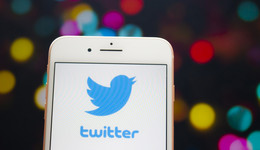 马斯克拟斥资430亿美元收购推特，推特回应：将仔细审查提案